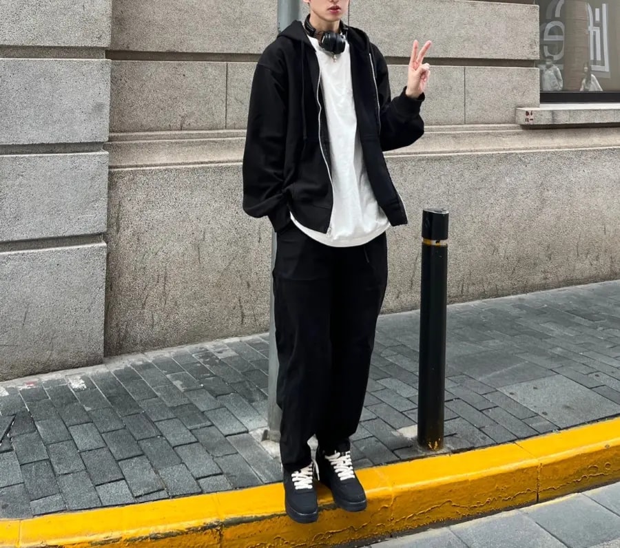 Áo Stussy Zip Hood SS22 'Black' 1974762 — ảnh 3
