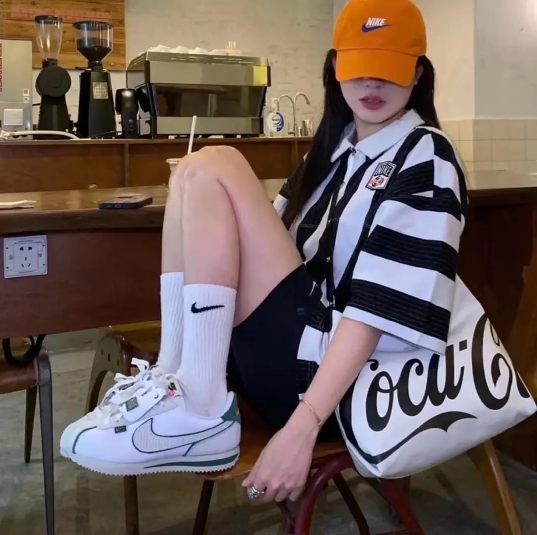 Giày Nike Cortez 'White Green Light Bone' FQ0259-110 — ảnh 2