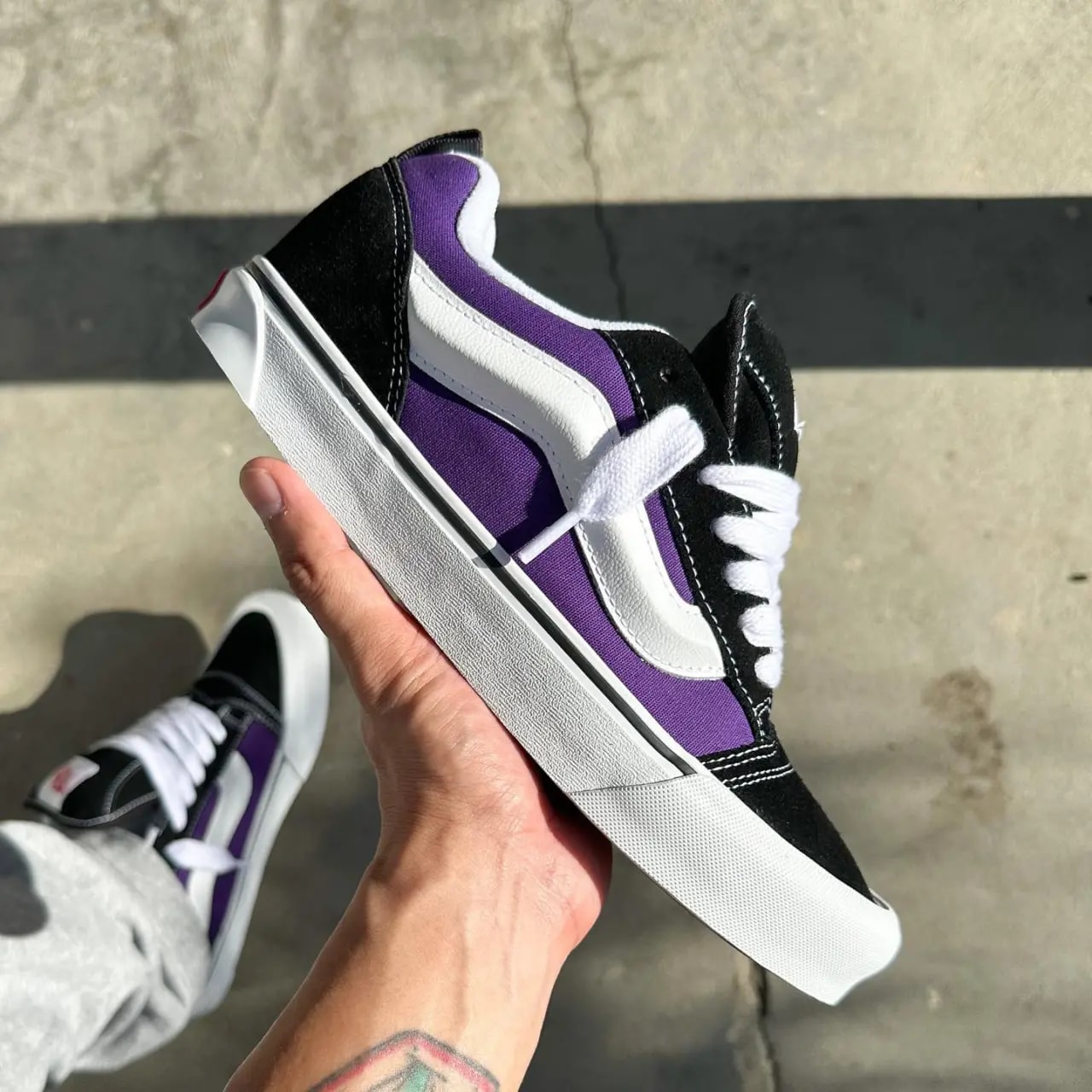 Giày Vans Knu Skool 'Black Purple' VN0009QCB5P — ảnh 3