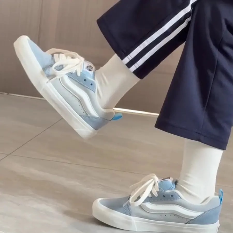 Giày Vans Knu Skool Hairy 'Sky Blue' VN0009QCSKY — ảnh 2