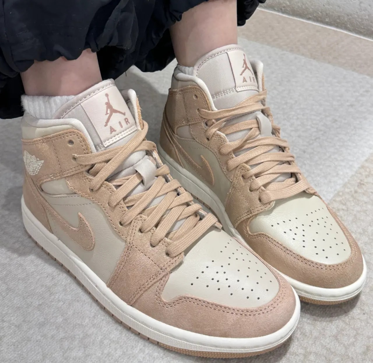 Giày Nike Air Jordan 1 Mid 'Legend Brown Tan' FJ3448-200 — ảnh 5