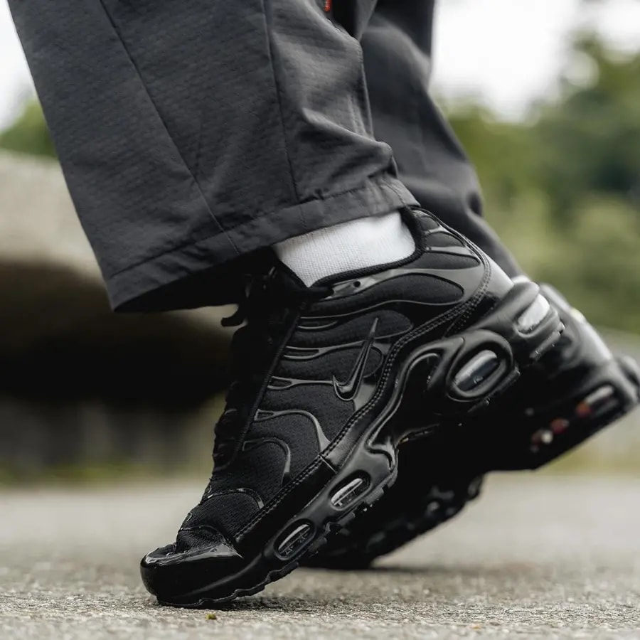 Giày Nike Air Max Plus 'Triple Black' 604133-050 — ảnh 5