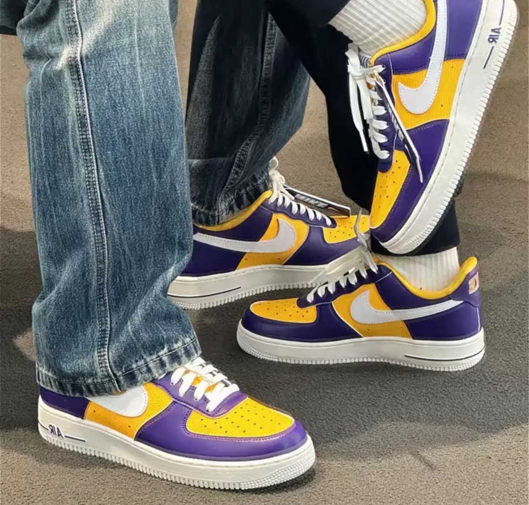 Giày Nike Air Force 1 Low 'Be True To Her School' FJ1408-500 — ảnh 5