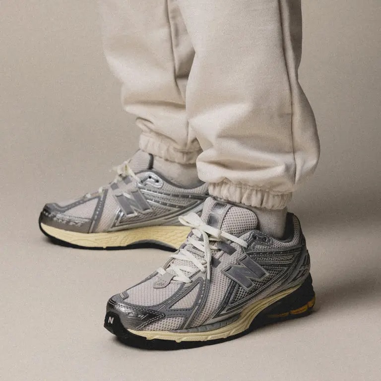 Giày New Balance 1906R 'Moonrock' M1906RRD — ảnh 5