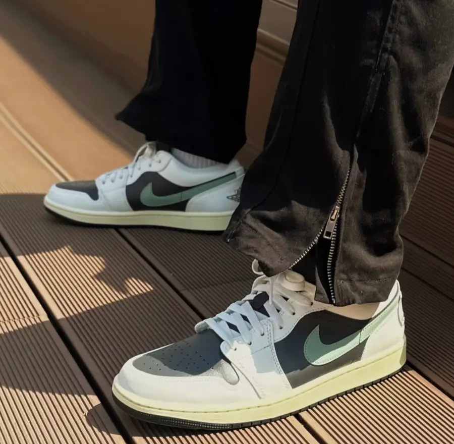 Giày Nike Jordan 1 Low 'Jade Smoke' DC0774-001 — ảnh 4