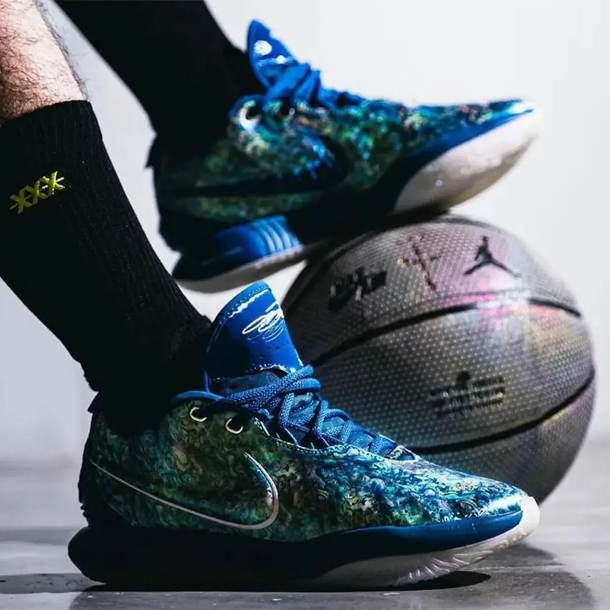 Giày Nike LeBron 21 'Abalone' FN0708-400 — ảnh 2