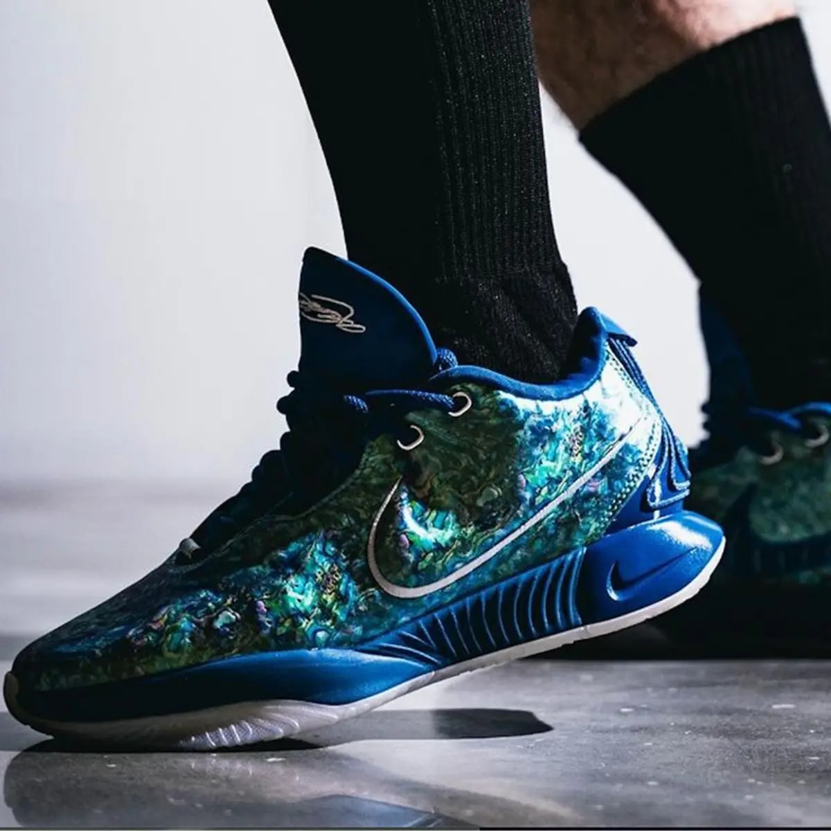 Giày Nike LeBron 21 'Abalone' FN0708-400 — ảnh 4