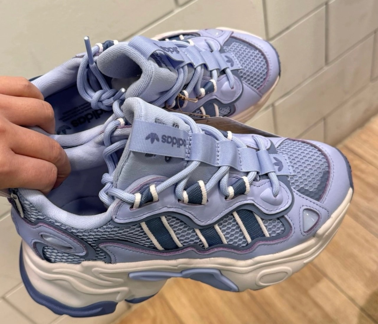 Giày Adidas Ozthemis ‘Lavender’ IH0837 — ảnh 4