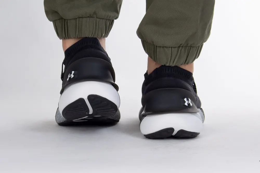 Giày Under Armour HOVR Phantom 3 'Black' 3025516-003 — ảnh 2