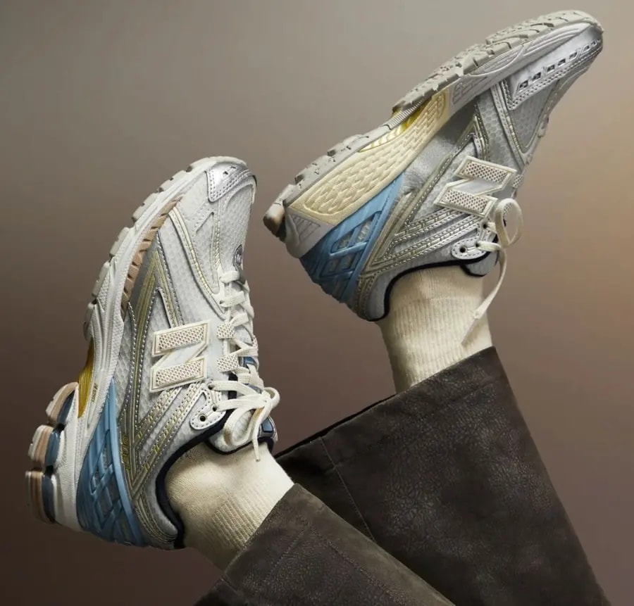 Giày New Balance 1906R 'Kith White' M1906RKC — ảnh 4