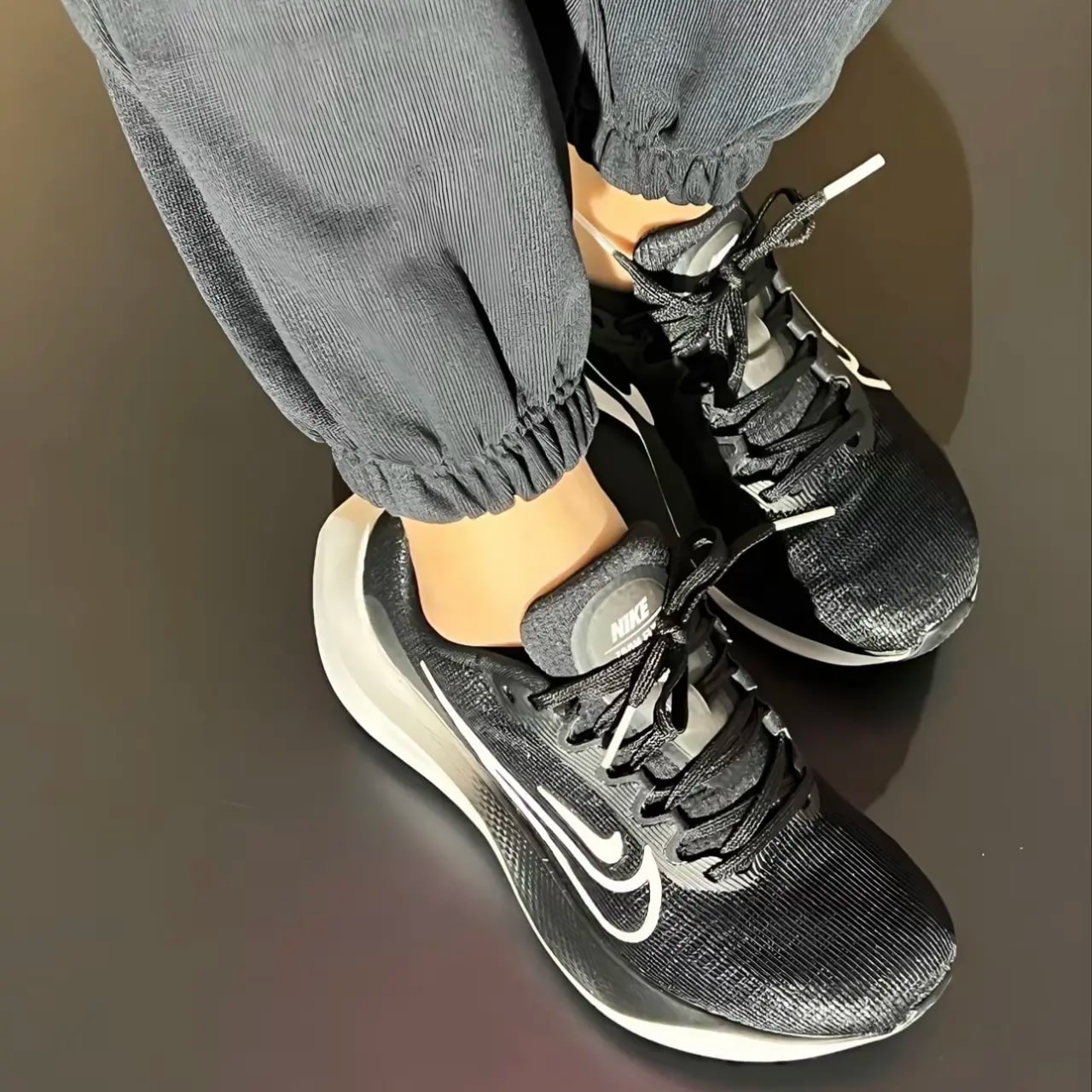 Giày Nike Zoom Fly 5 'Black White' DM8974-001 — ảnh 2
