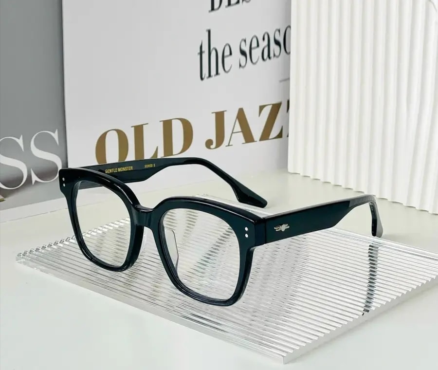 Kính Gentle Monster Una CN 01 'Black' — ảnh 5