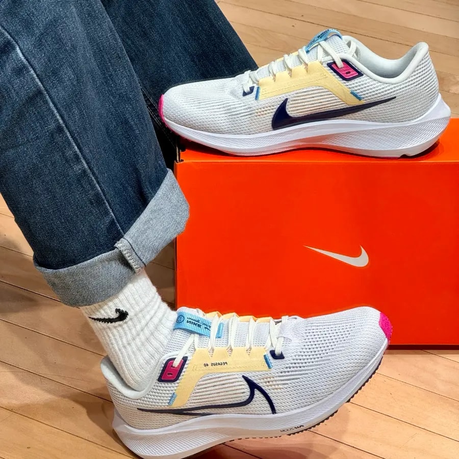 Giày Nike Pegasus 40 'White Deep Royal Blue' DV3854-105 — ảnh 5
