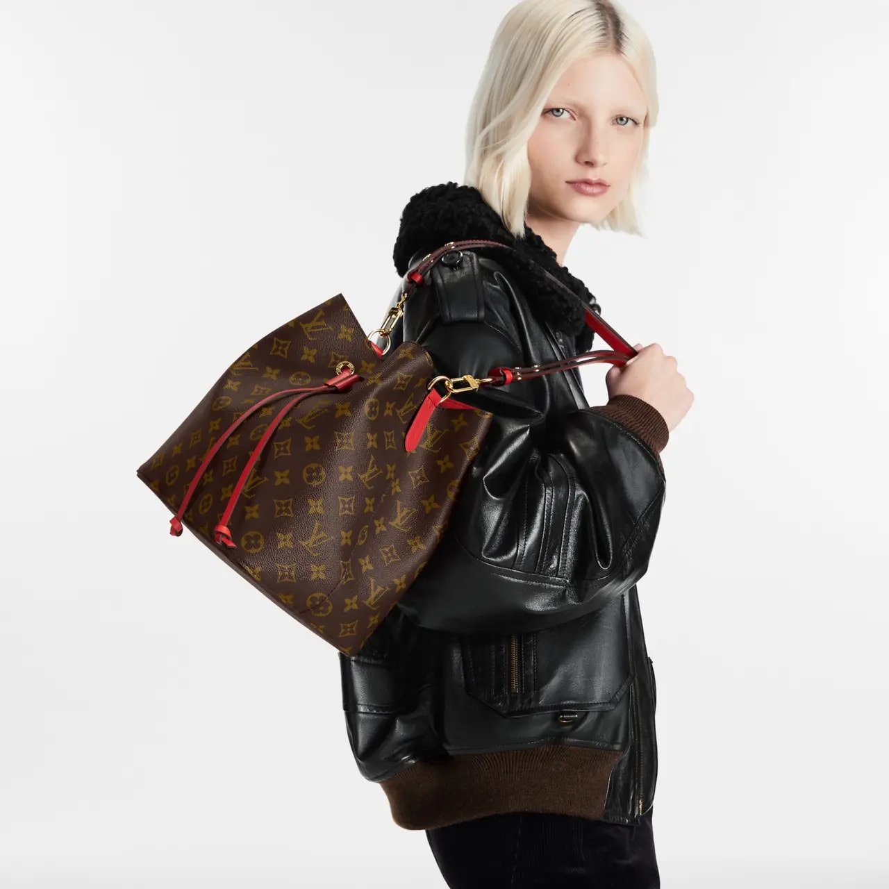 Túi Louis Vuitton Néonoé MM 'Red Coquelicot' M44021 — ảnh 2