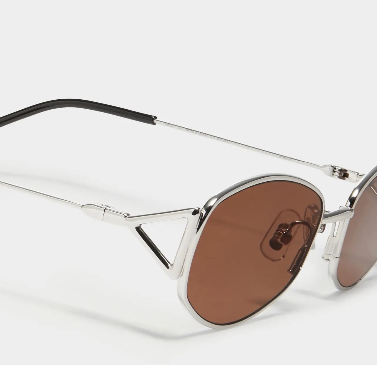 Kính Gentle Monster Moneta 02 'Brown' — ảnh 4