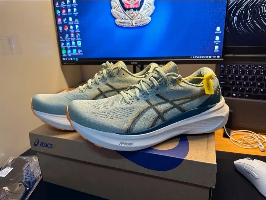 Giày Asics  Gel Kayano 30 'Dark Jade' 1011B548-300 — ảnh 2