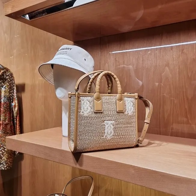 Túi Burberry Mini Freya Tote 'Natural' 80538941 — ảnh 4