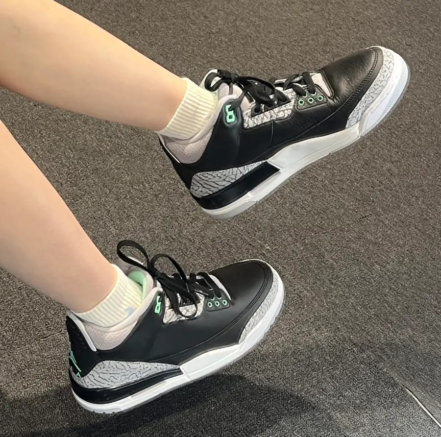 Giày Nike Air Jordan 3 Retro 'Green Glow' CT8532-031 — ảnh 5