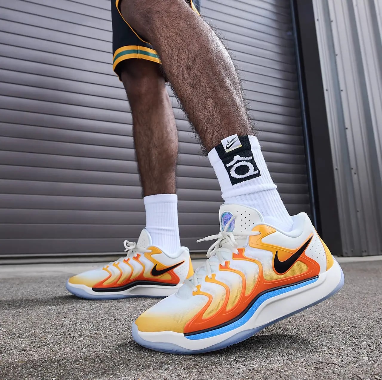 Giày Nike KD 17 'Sunrise' FJ9488-700 — ảnh 5