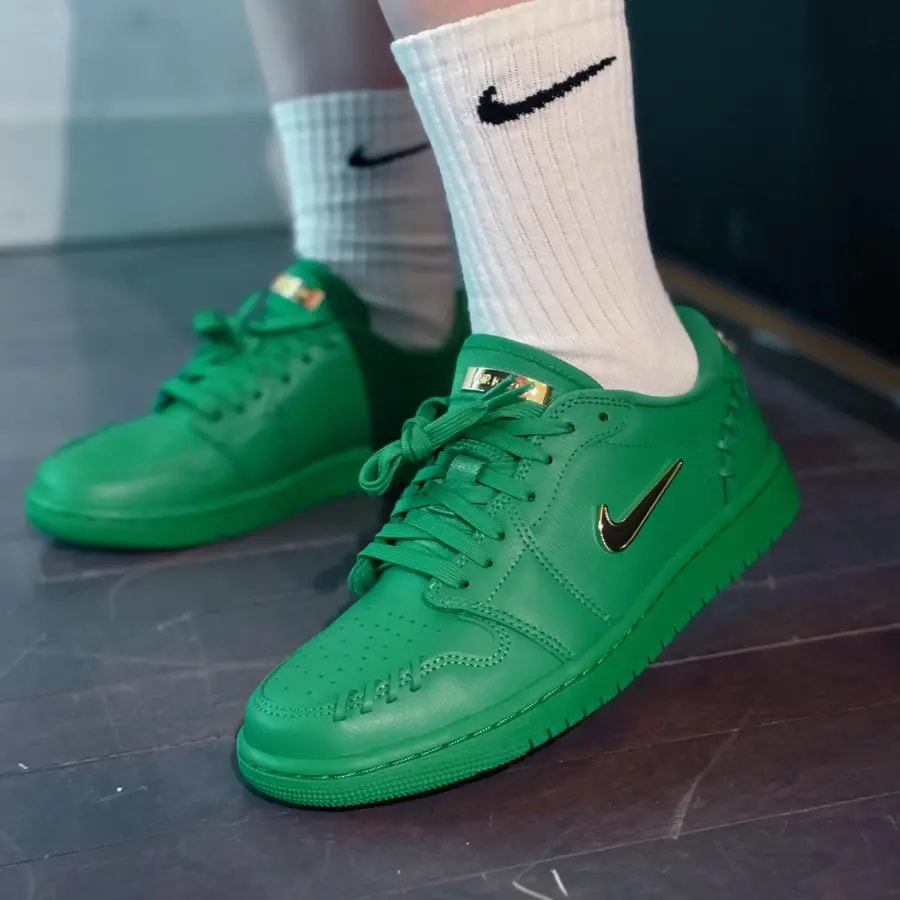 Giày Nike Air Jordan 1 Low 'Method Of Make Lucky' FN5032-300 — ảnh 2
