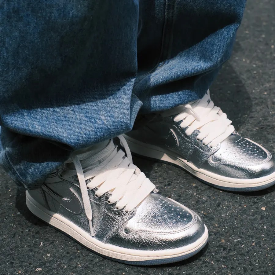 Giày Nike Air Jordan 1 Retro High OG 'Chrome' FN7249-001 — ảnh 2