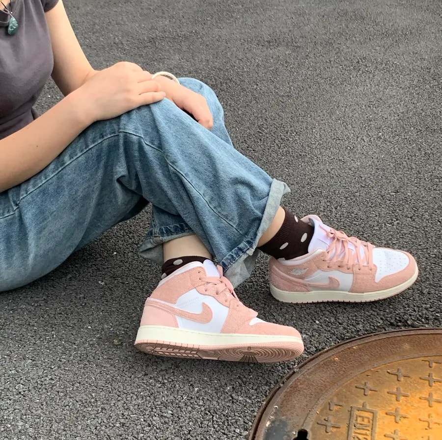 Giày Nike Air Jordan 1 Mid 'Legend Pink' FN7432-161 — ảnh 5