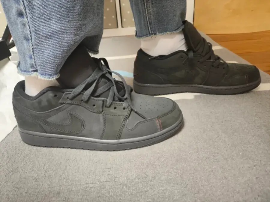 Giày Nike Air Jordan 1 Low 'Dark Smoke Red' FQ7757-001 — ảnh 3