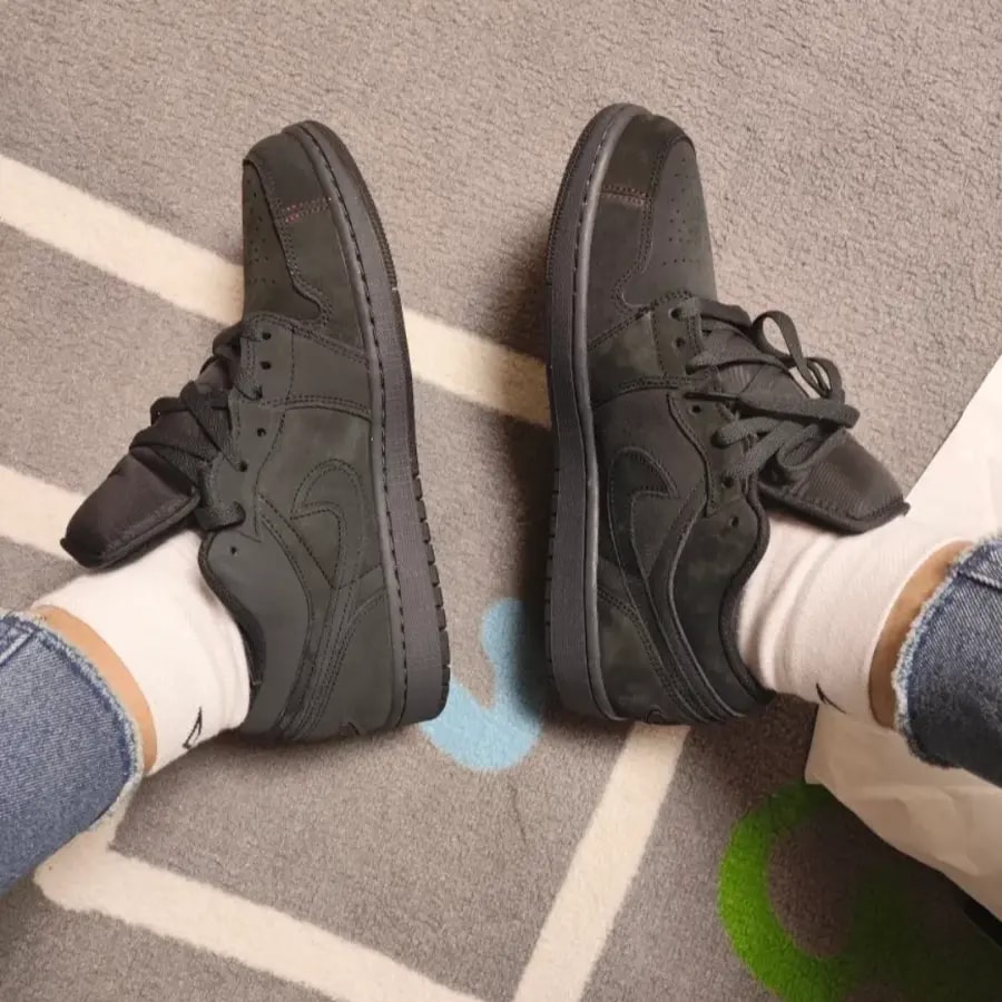 Giày Nike Air Jordan 1 Low 'Dark Smoke Red' FQ7757-001 — ảnh 5