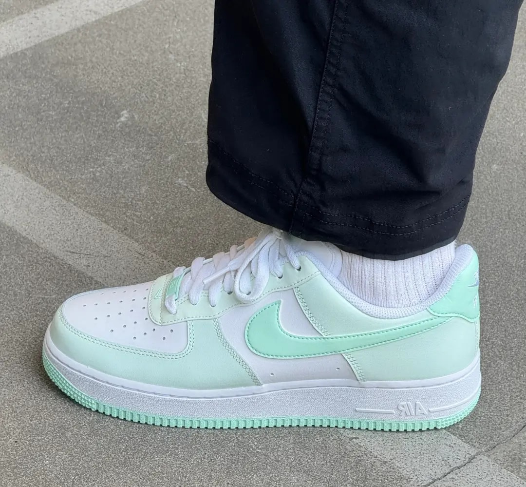 Giày Nike Air Force 1 'Barely Green Mint Foam' FZ4123-394 — ảnh 5