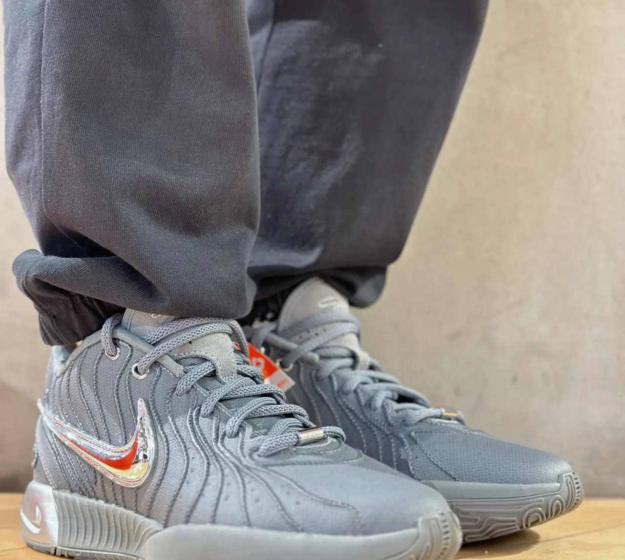 Giày Nike LeBron 21 'Cool Grey' HF5353-001 — ảnh 4