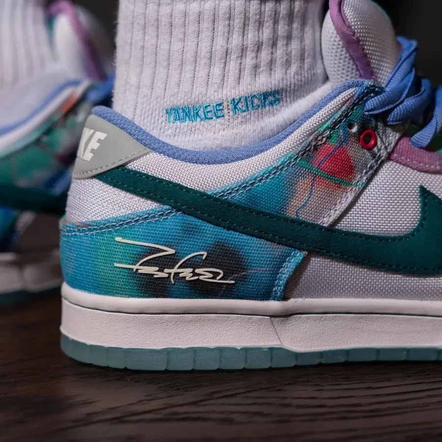 Giày Nike Dunk Low SB x Futura Laboratories 'Aqua' HF6061-400 — ảnh 4