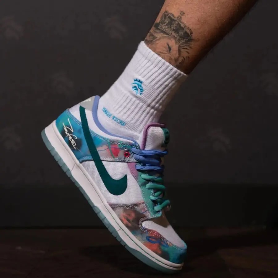 Giày Nike Dunk Low SB x Futura Laboratories 'Aqua' HF6061-400 — ảnh 3