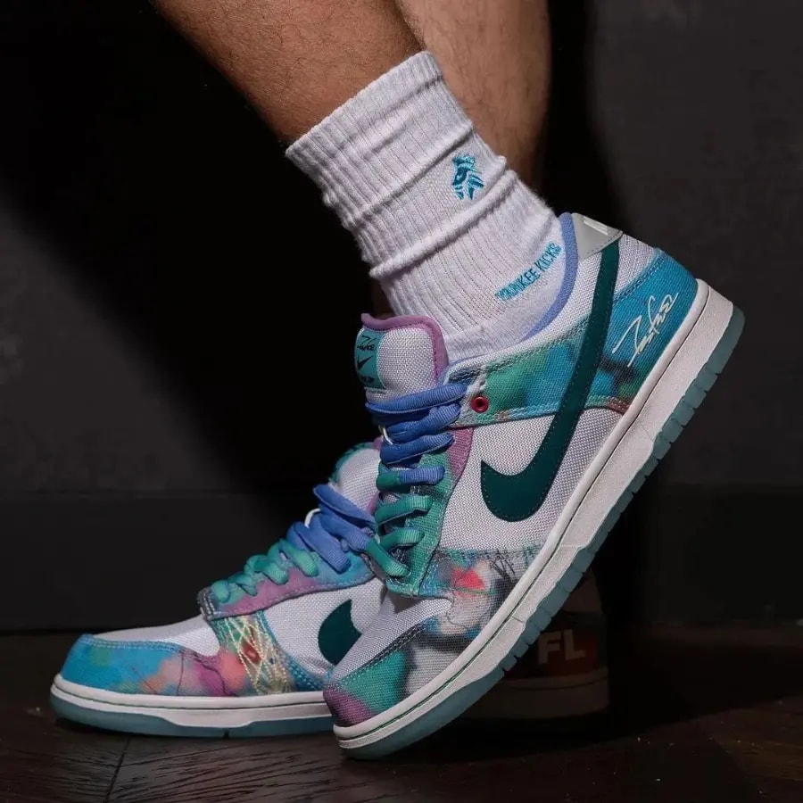 Giày Nike Dunk Low SB x Futura Laboratories 'Aqua' HF6061-400 — ảnh 2