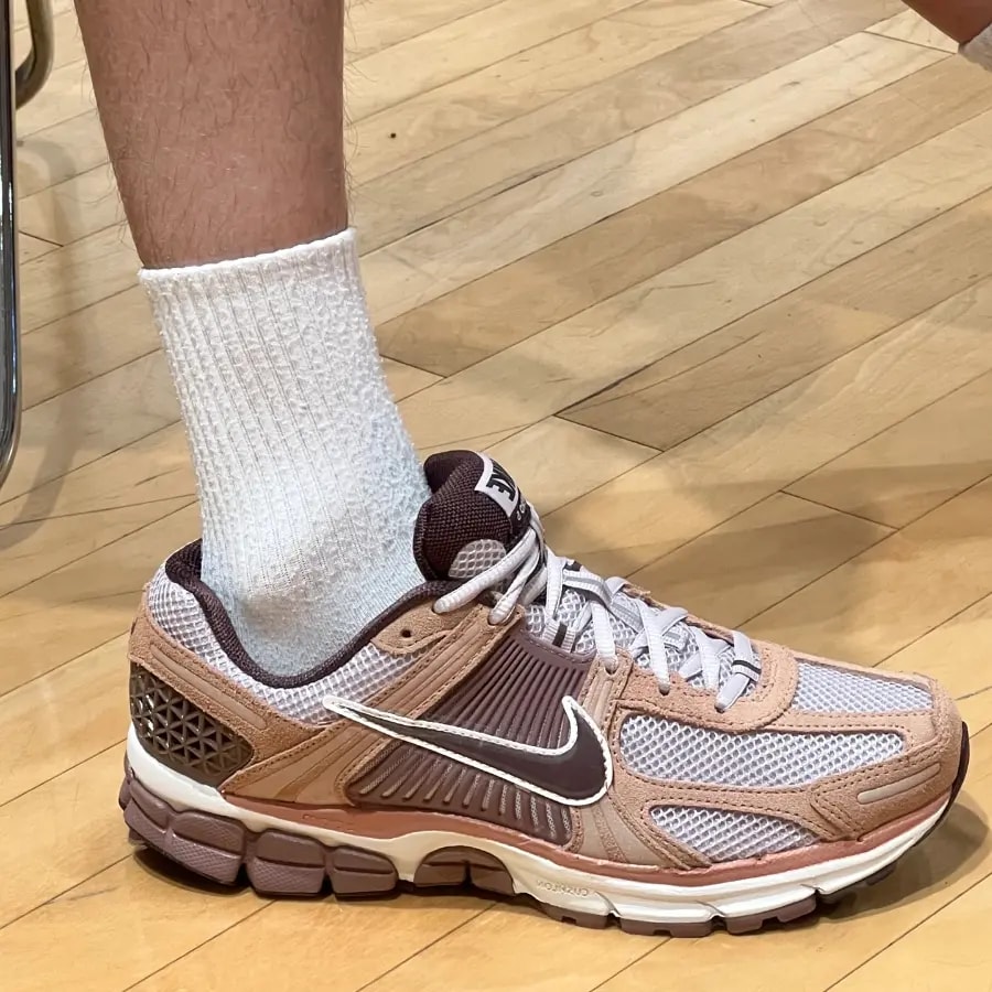 Giày Nike Air Zoom Vomero 5 'Dusted Clay' HF1553-200 — ảnh 2