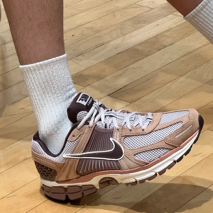 Giày Nike Air Zoom Vomero 5 'Dusted Clay' HF1553-200 — ảnh 3