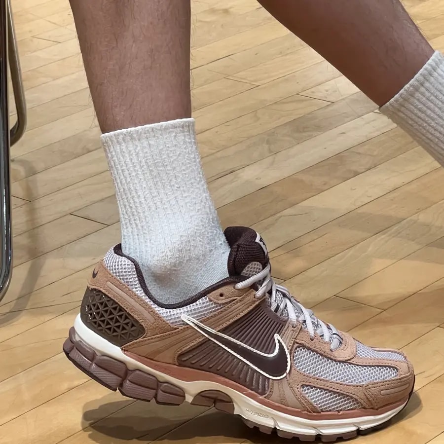 Giày Nike Air Zoom Vomero 5 'Dusted Clay' HF1553-200 — ảnh 4
