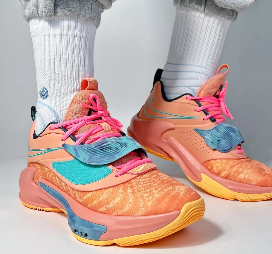 Giày Nike Zoom Freak 3 EP 'Stay Freaky' DA0695-600 — ảnh 2