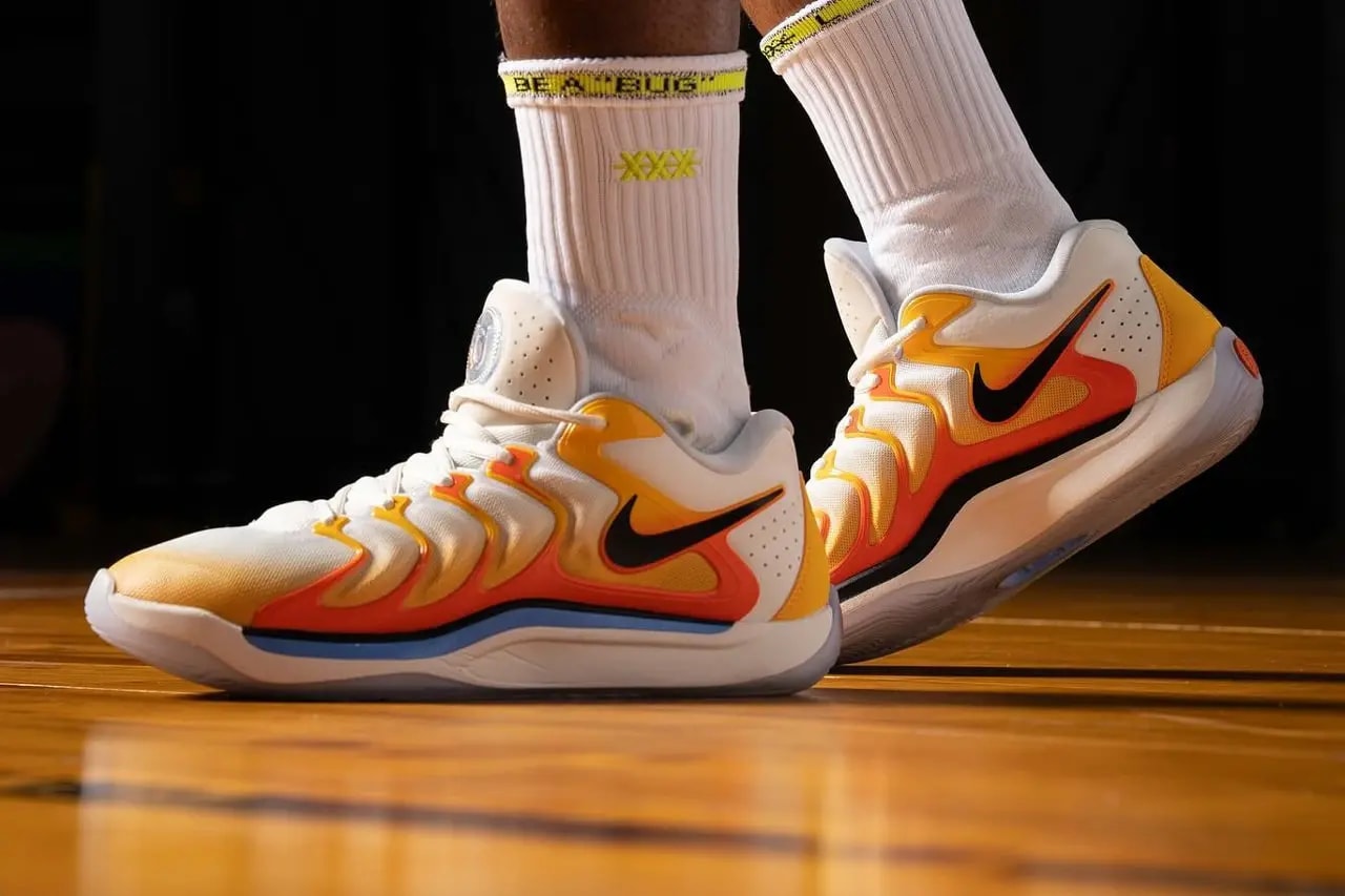 Giày Nike KD 17 'Sunrise' FJ9487-700 — ảnh 3