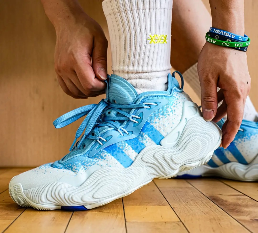 Giày Adidas Trae Young 3 Low 'Semi Blue Burst' IE2707 — ảnh 4