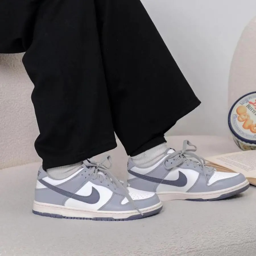 Giày Nike Dunk Low 'Platinum Tint Light Carbon' FB9109-101 — ảnh 4