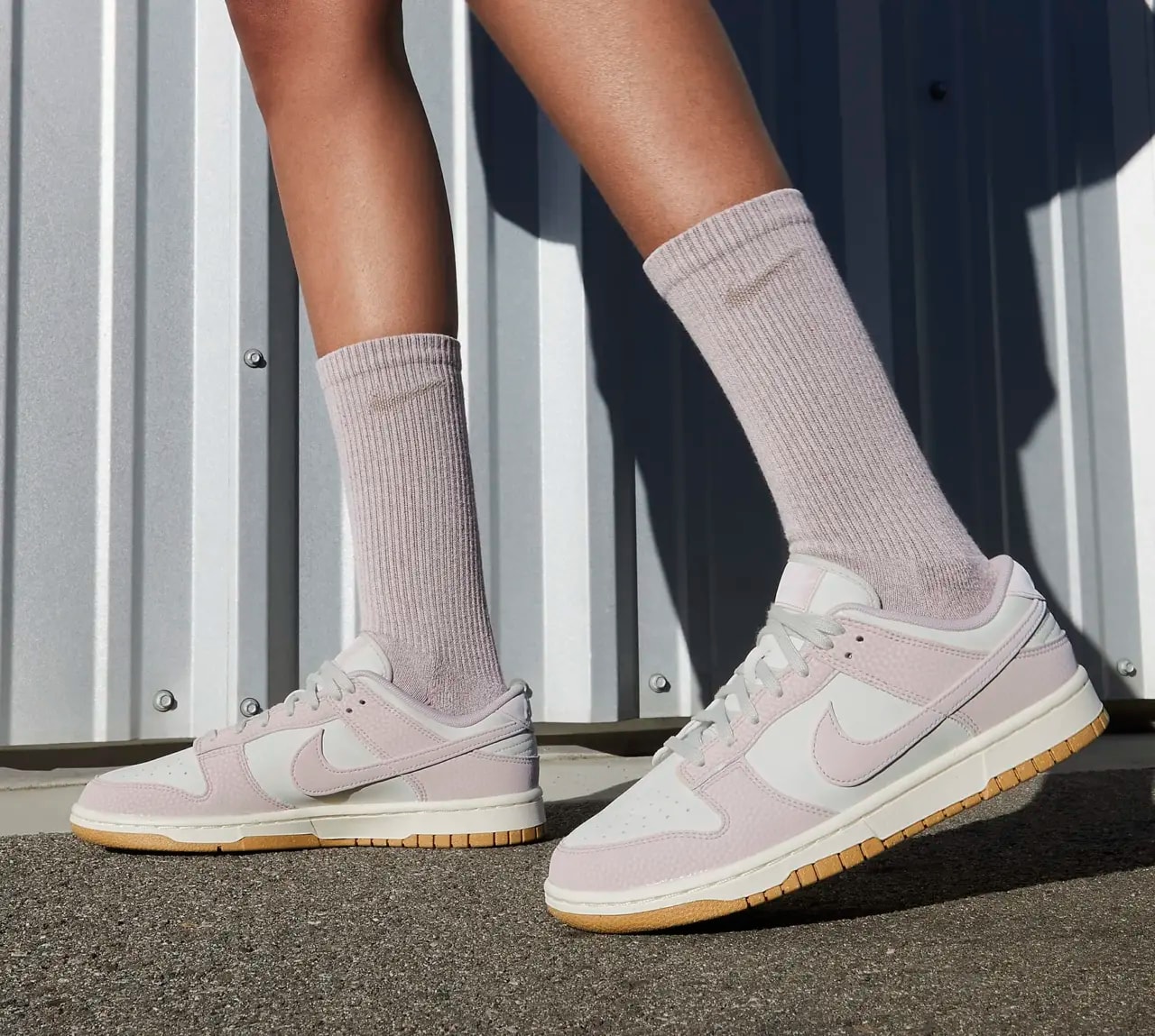 Giày Nike Dunk Low Next Nature 'Platinum Violet' FN6345-001 — ảnh 2