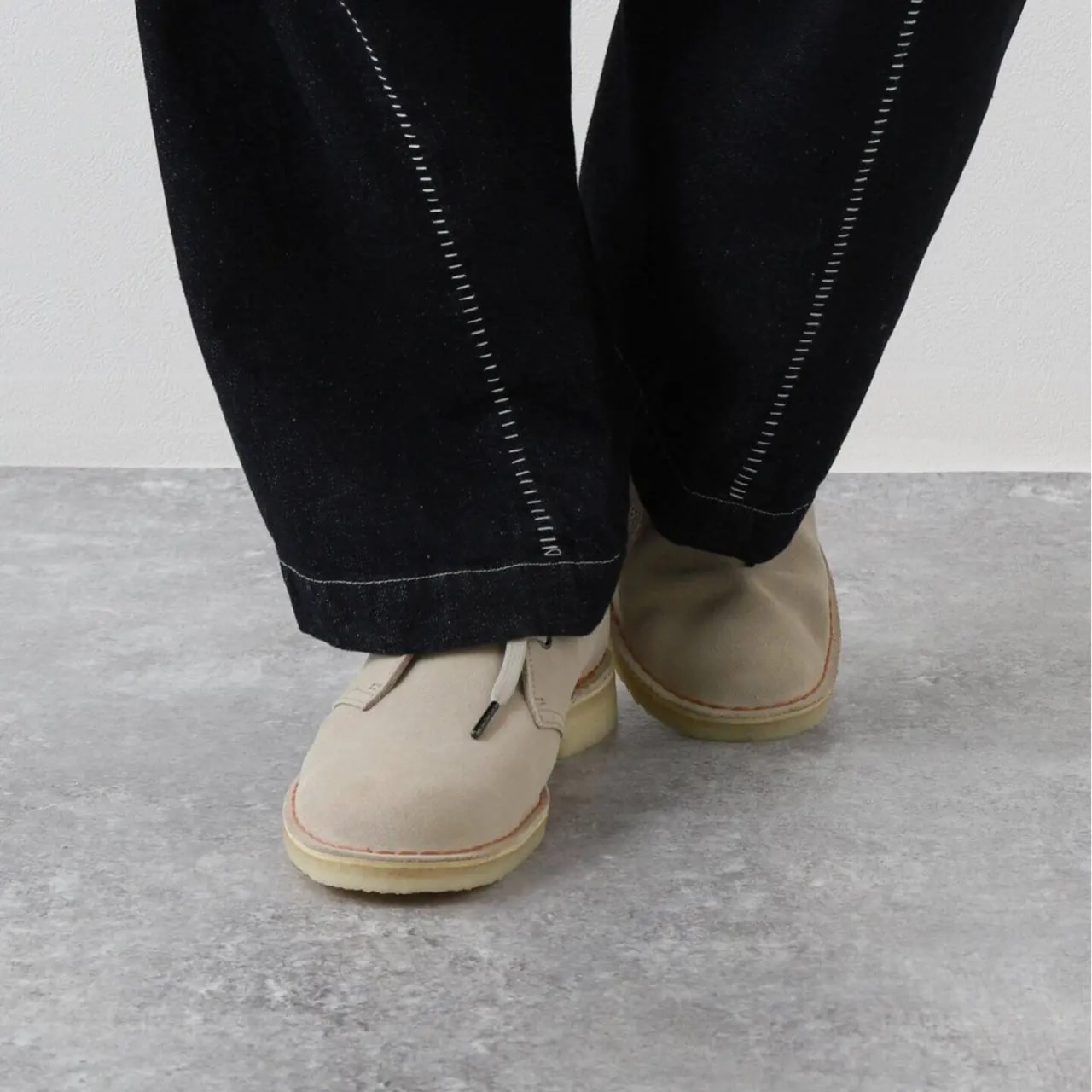 Giày Clarks Desert Boot 'Sand Suede' 26155527 — ảnh 2