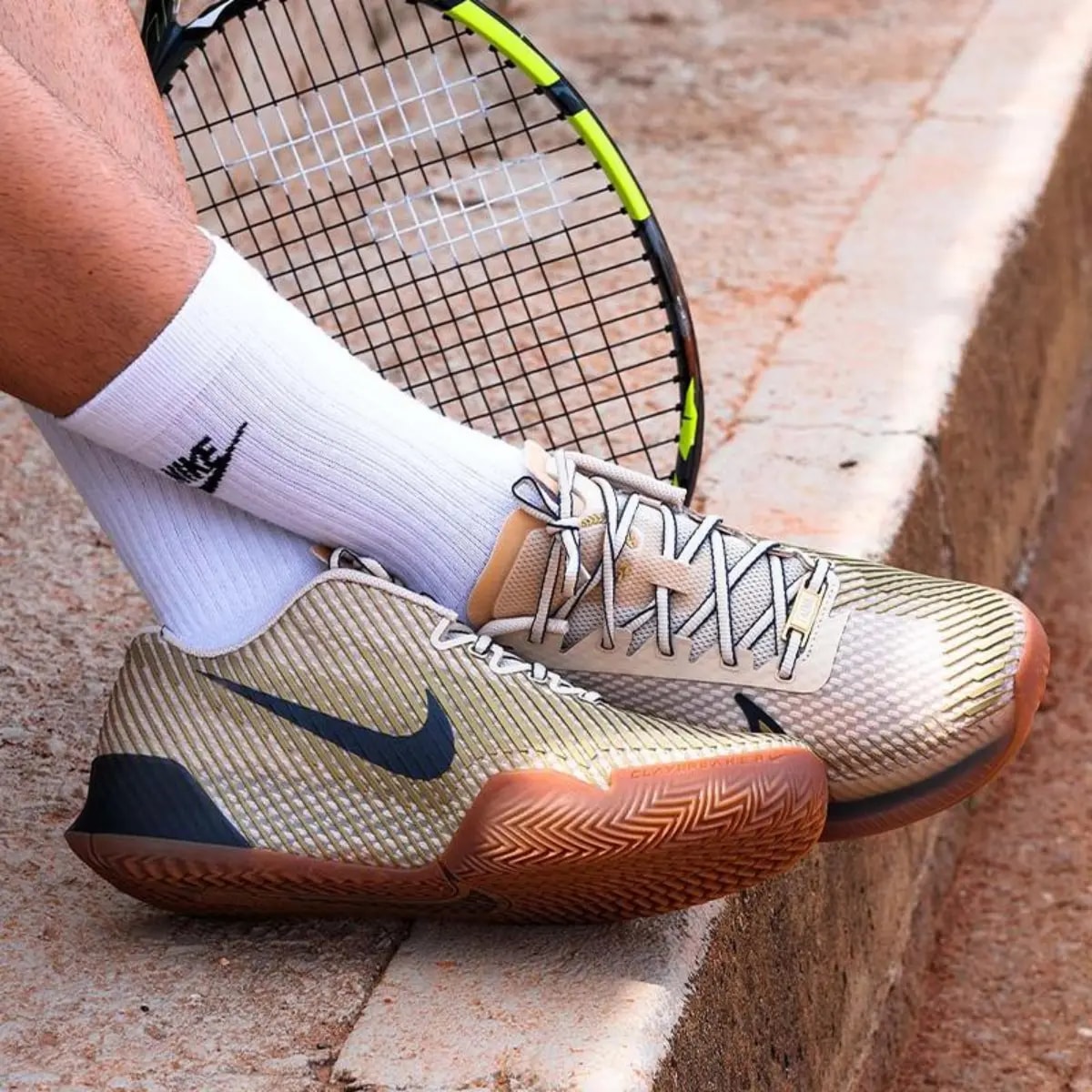 Giày Nike Court Vapor 11 Premium 'Metallic Gold' FN4735-101 — ảnh 2