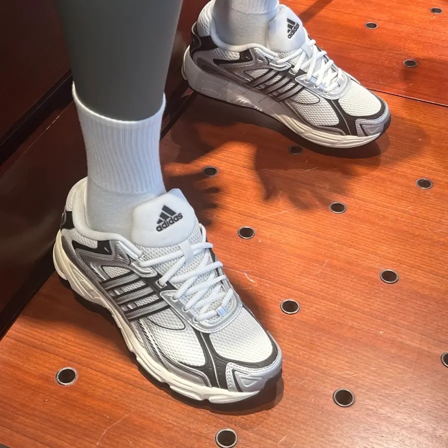 Giày Adidasa Response CL 'White Silver Black' IG6226 — ảnh 2