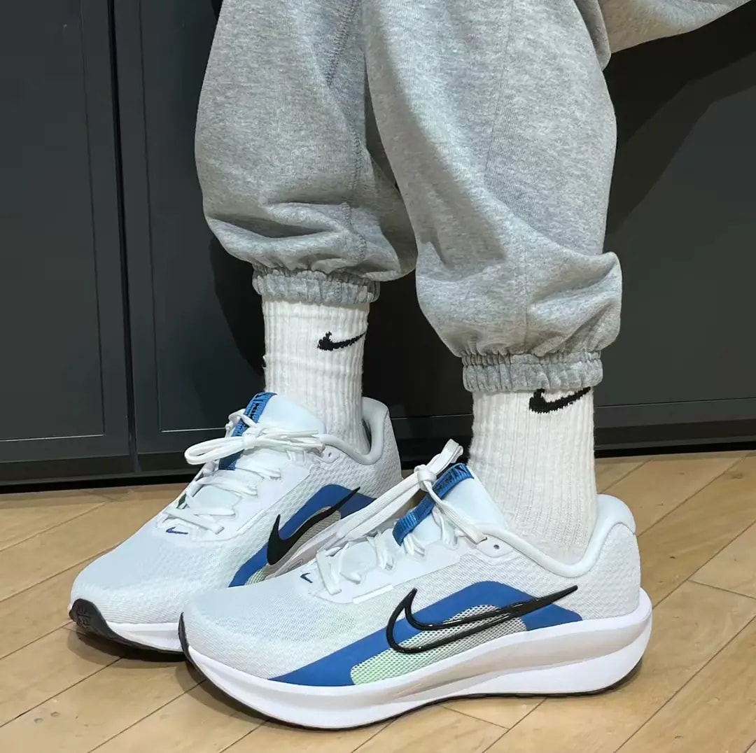 Giày Nike Downshifter 13 Extra Wide 'White Star Blue' FJ1284-103 — ảnh 3