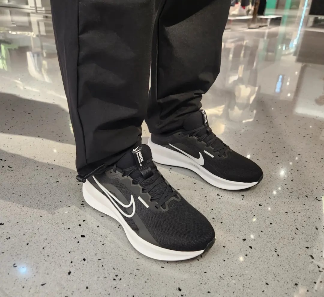 Giày Nike Downshifter 13 'Black White' FD6454-001 — ảnh 3