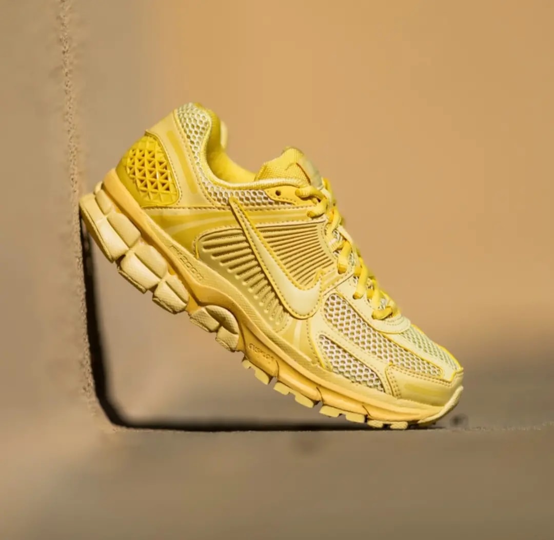 Giày Nike Zoom Vomero 5 'Saturn Gold' FQ7079-700 — ảnh 2