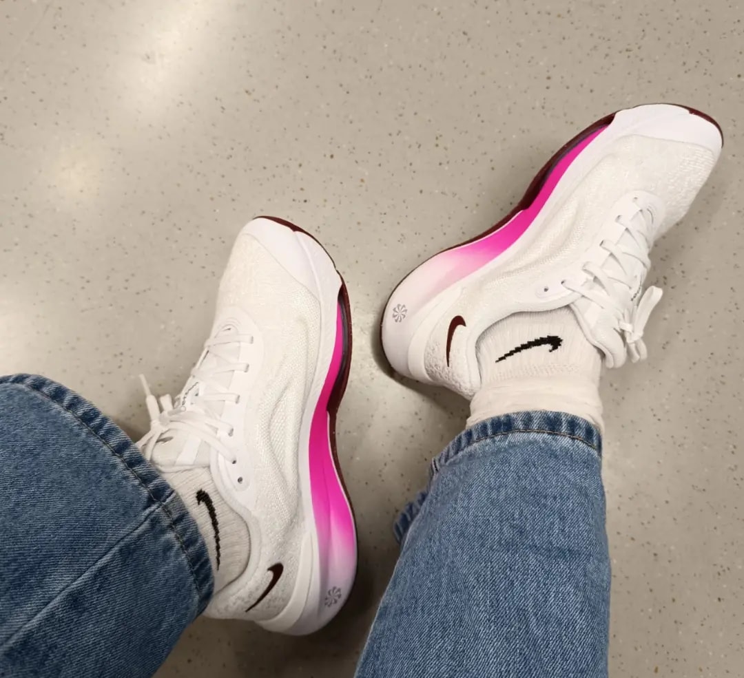 Giày Nike Versair 'White Fierce Pink' DZ3547-100 — ảnh 4