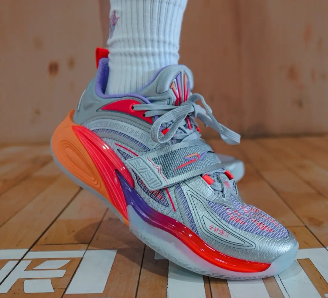 Giày Anta Kai 1 x Sneaker Verse 'Kaiverse' 112421102S-4 — ảnh 4