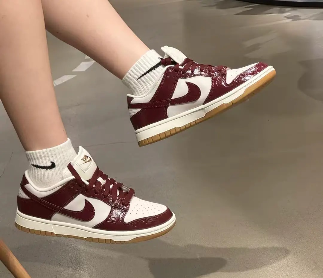 Giày Nike Dunk Low LX 'Team Red Croc' FJ2260-004 — ảnh 5